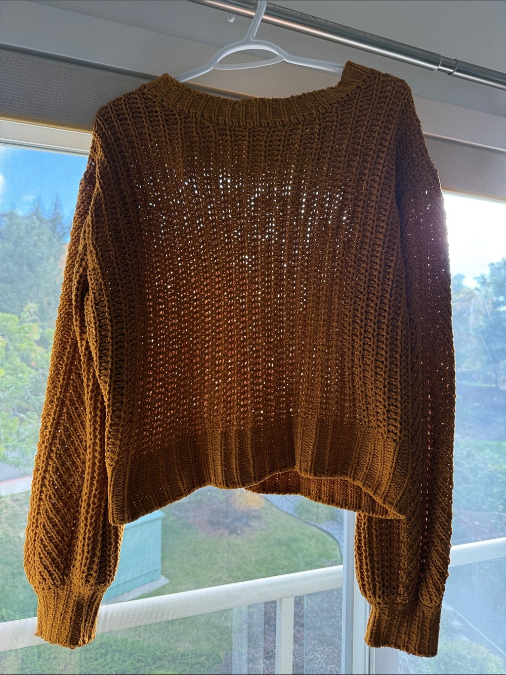 Chunky Open-Knit Cropped Sweater